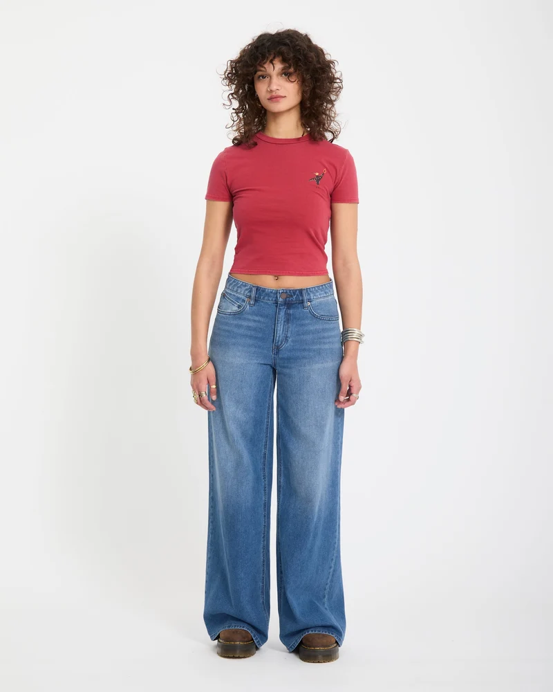 Stoned Boyfriend Low Rise Jeans - Worn Light Blue