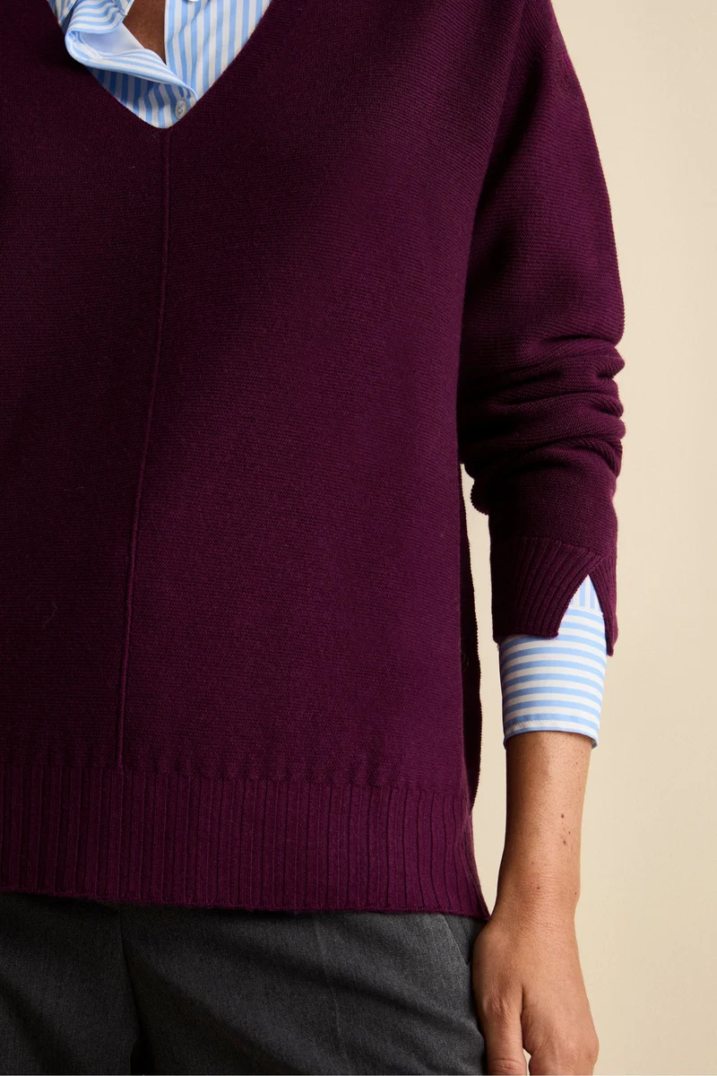 Maglia Over Scollo a V in Lana Merino - PRUGNA