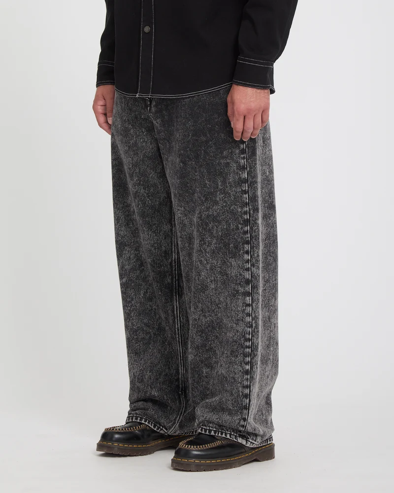 Chillow Jeans - Light Acid Black