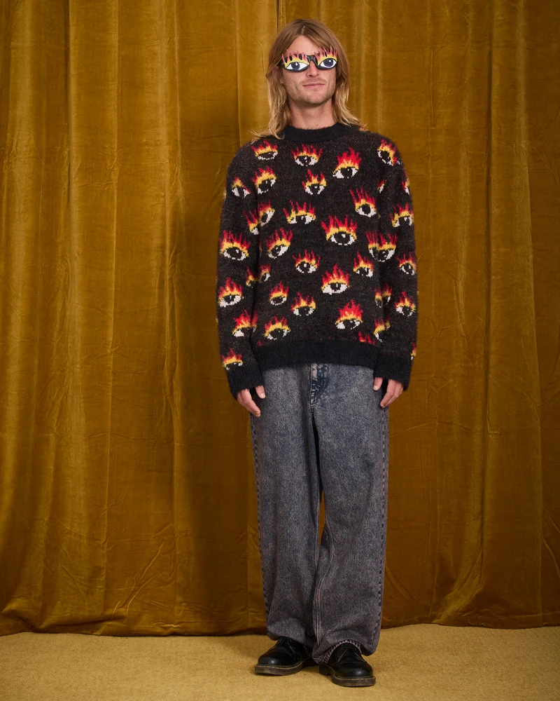 Ozzy Eyes Pullover - Black