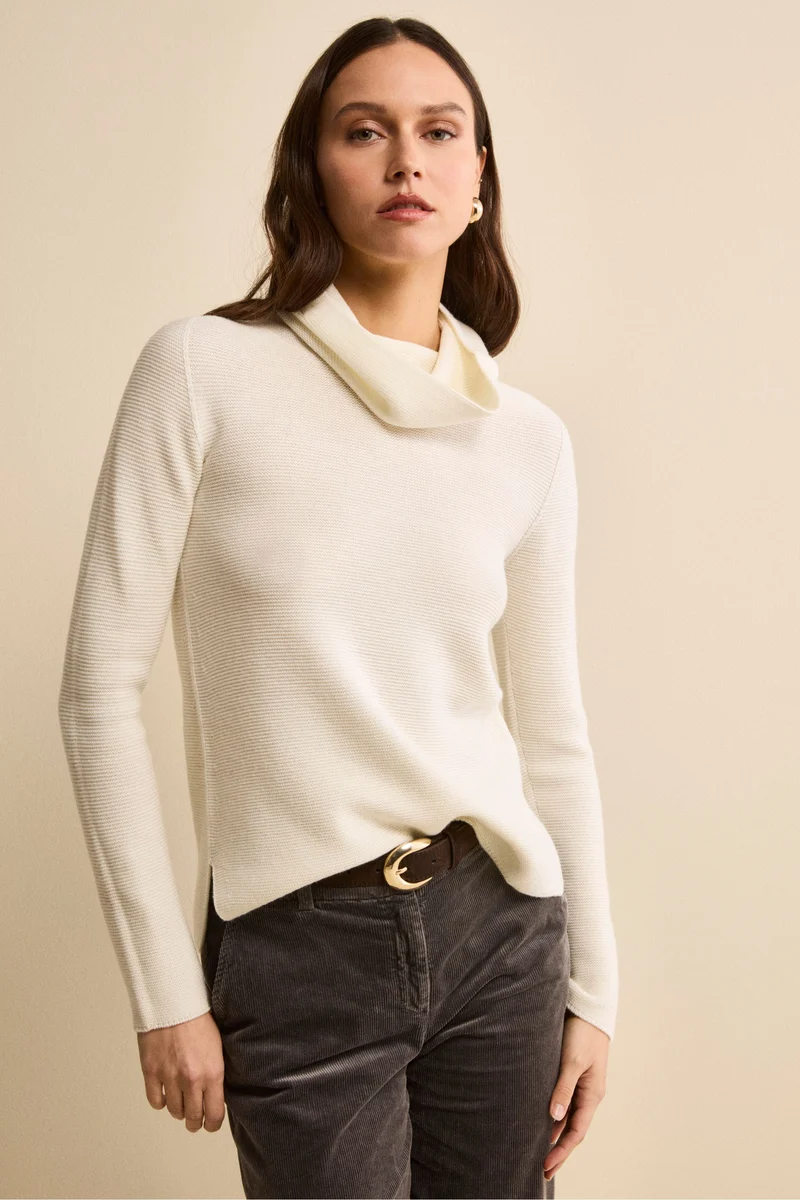 Maglia con Spacchi in Lana Merino - ECRU