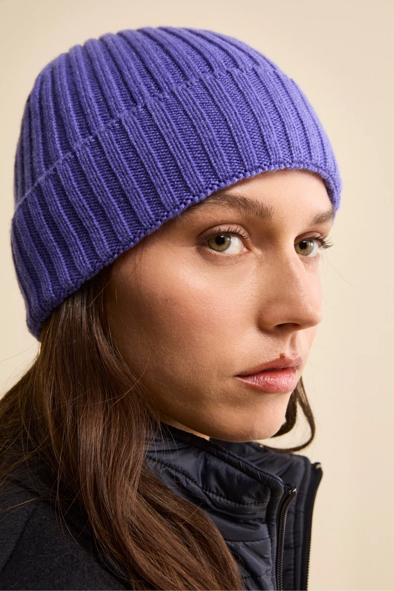 Cappello in cashmere a coste - PERVINCA