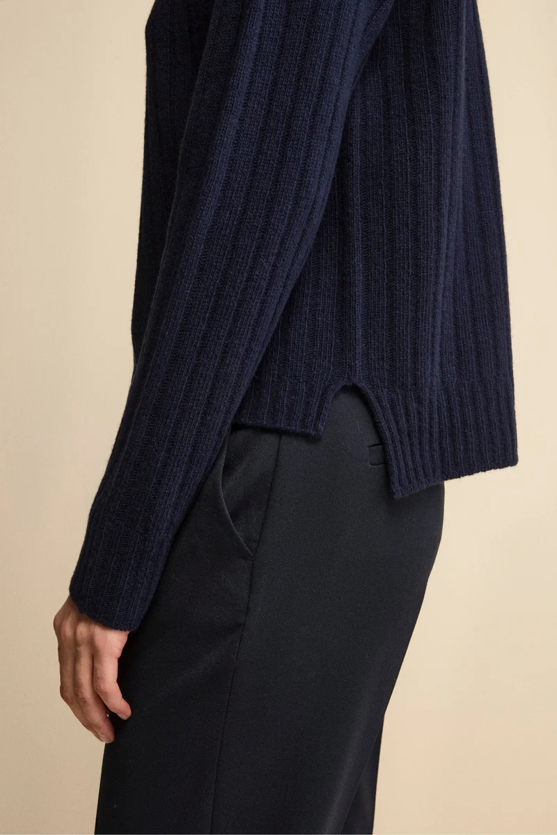 Dolcevita in Lana e Cashmere con Treccia - BLU