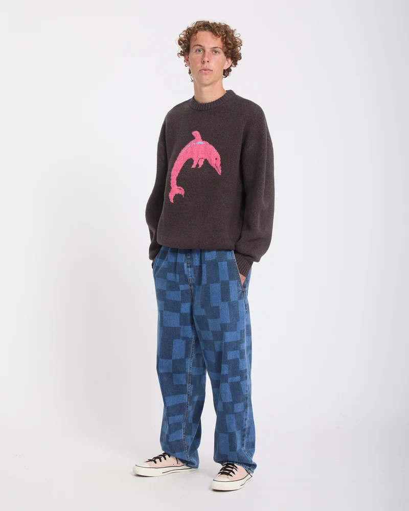 Ozzy Dolphin Pullover - Raisin