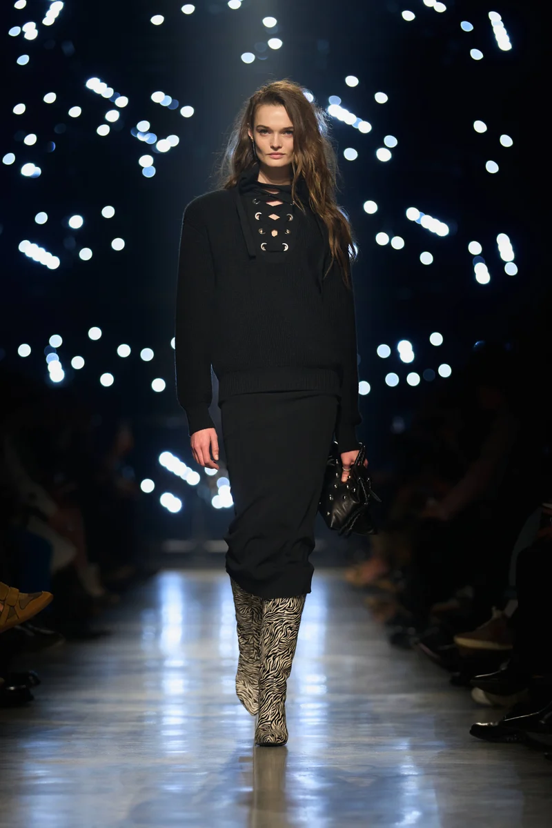 Look 54 [W26]