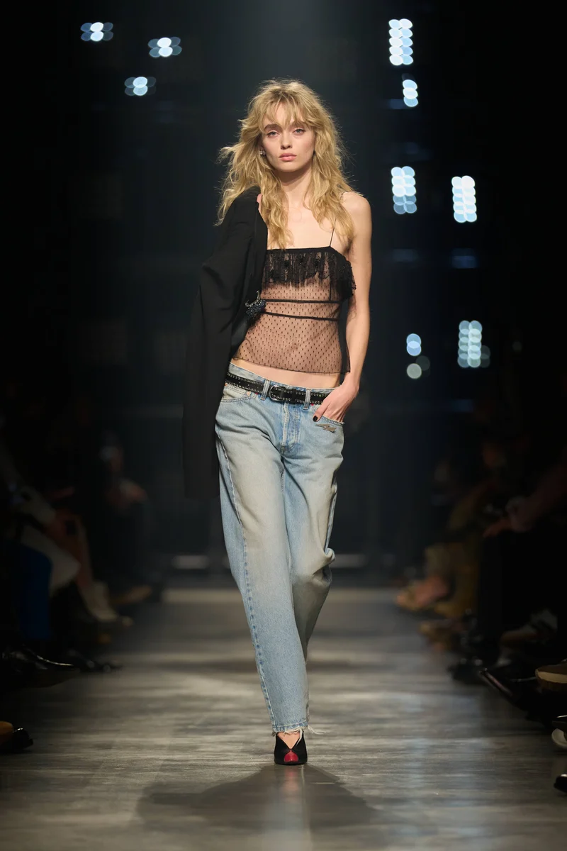 Look 48 [W26]