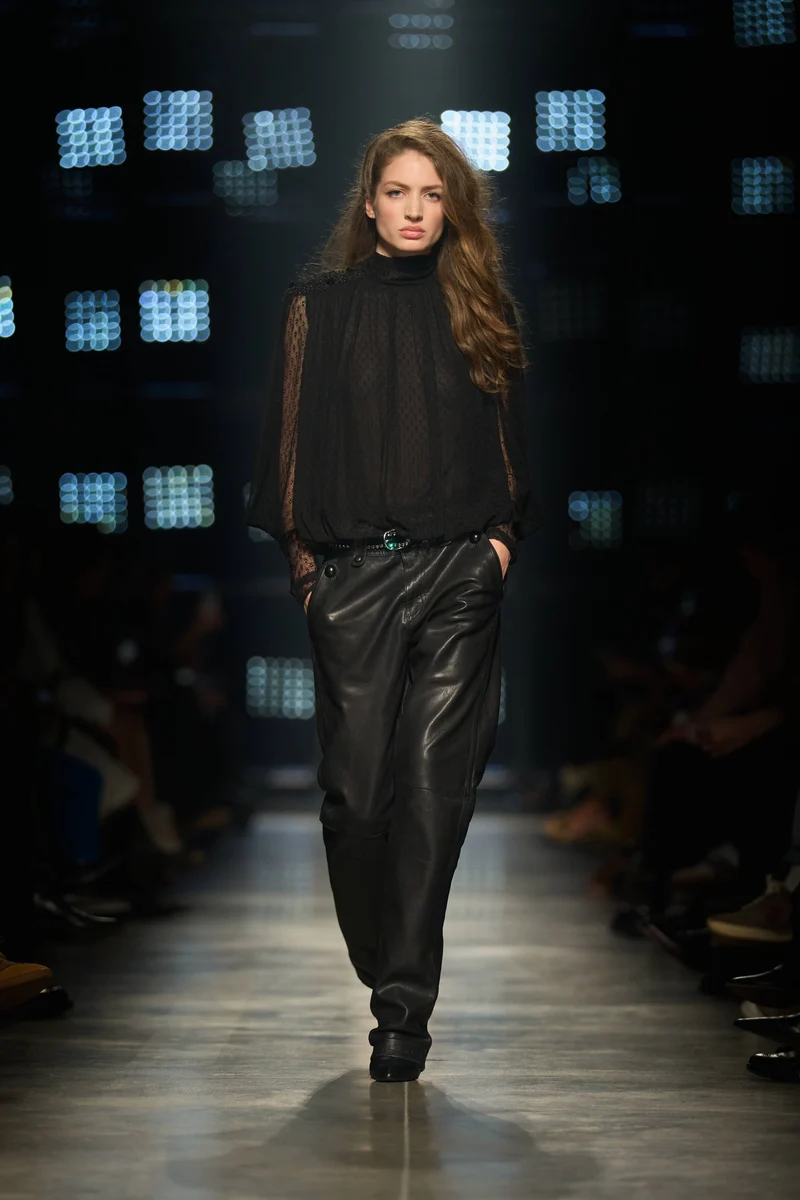 Look 45 [W26]