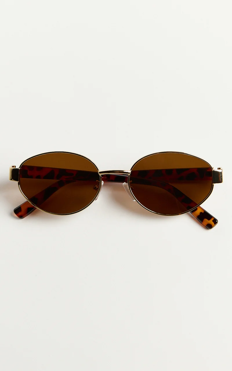 Henrietta Sunglasses - Round Sunglasses in Gold