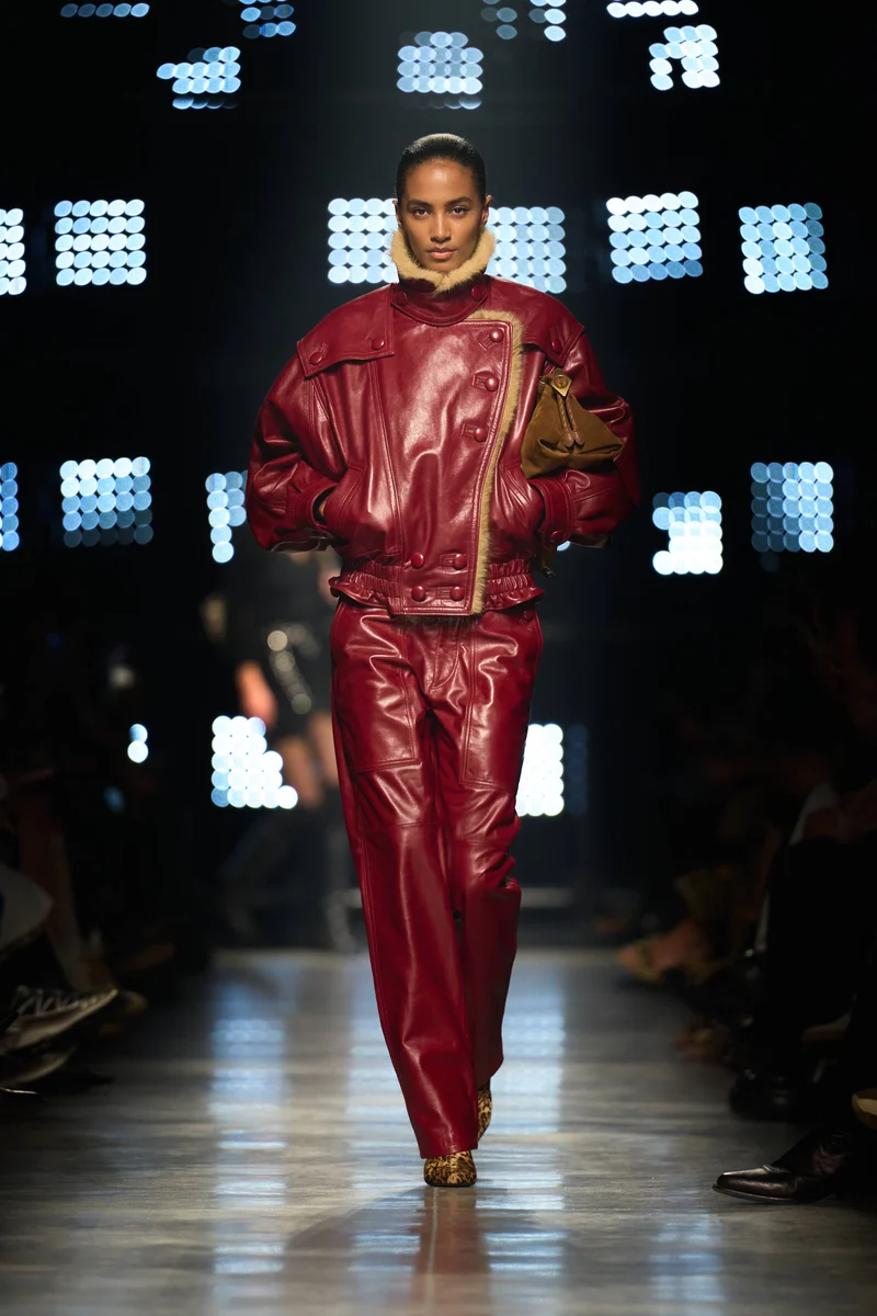 Look 21 [W26]