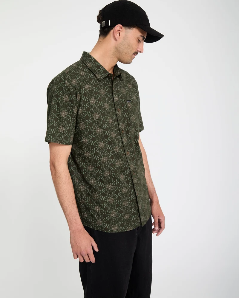Scaler Stone Woven Hemd - Squadron Green