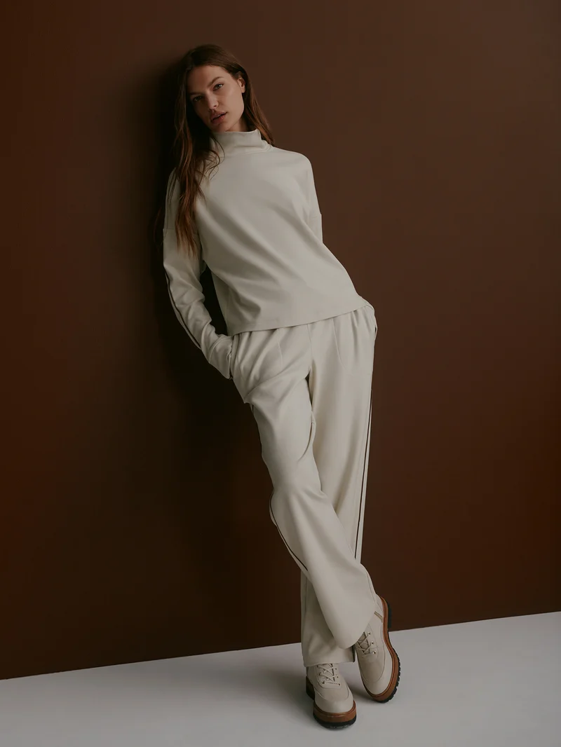 Brushed Rib Straight-Leg Pant 28