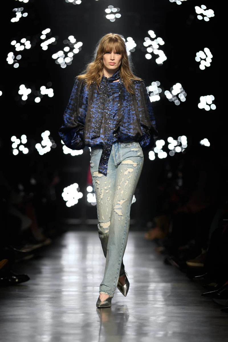 Look 14 [W26]
