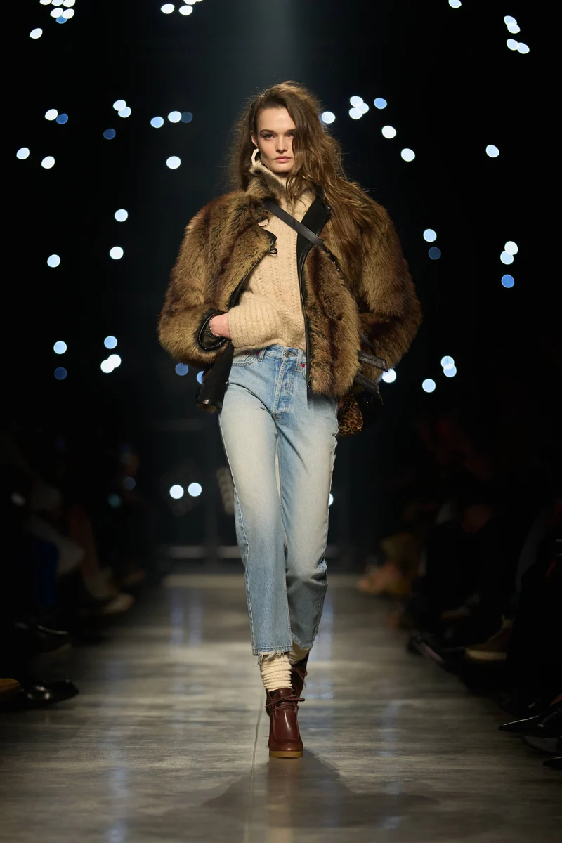 Look 13 [W26]