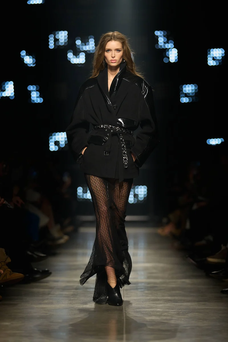 Look 7 [W26]