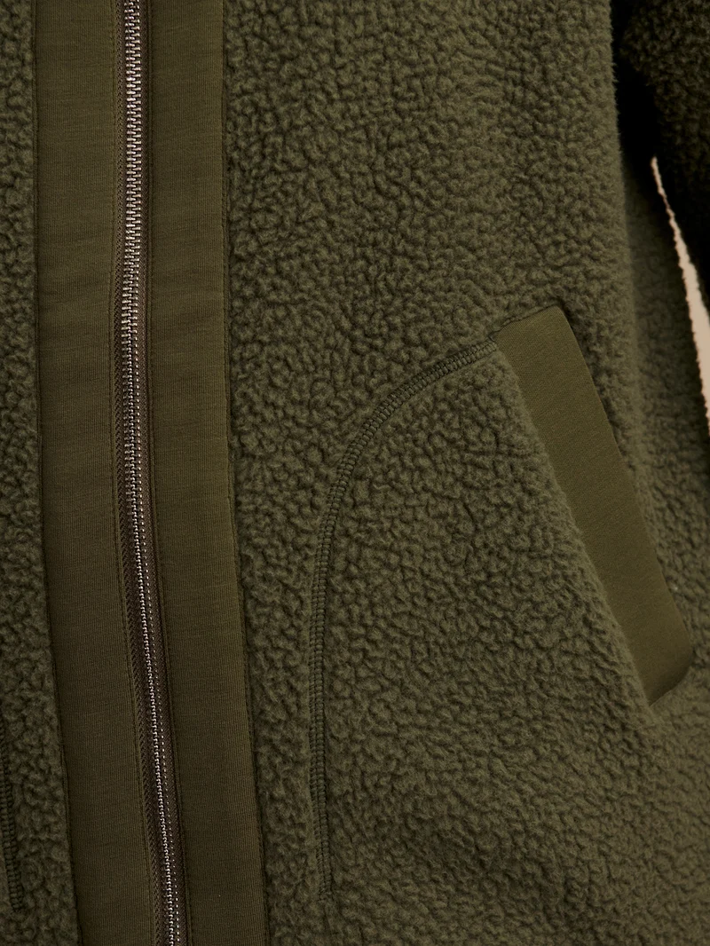 Fey Relaxed Fleece