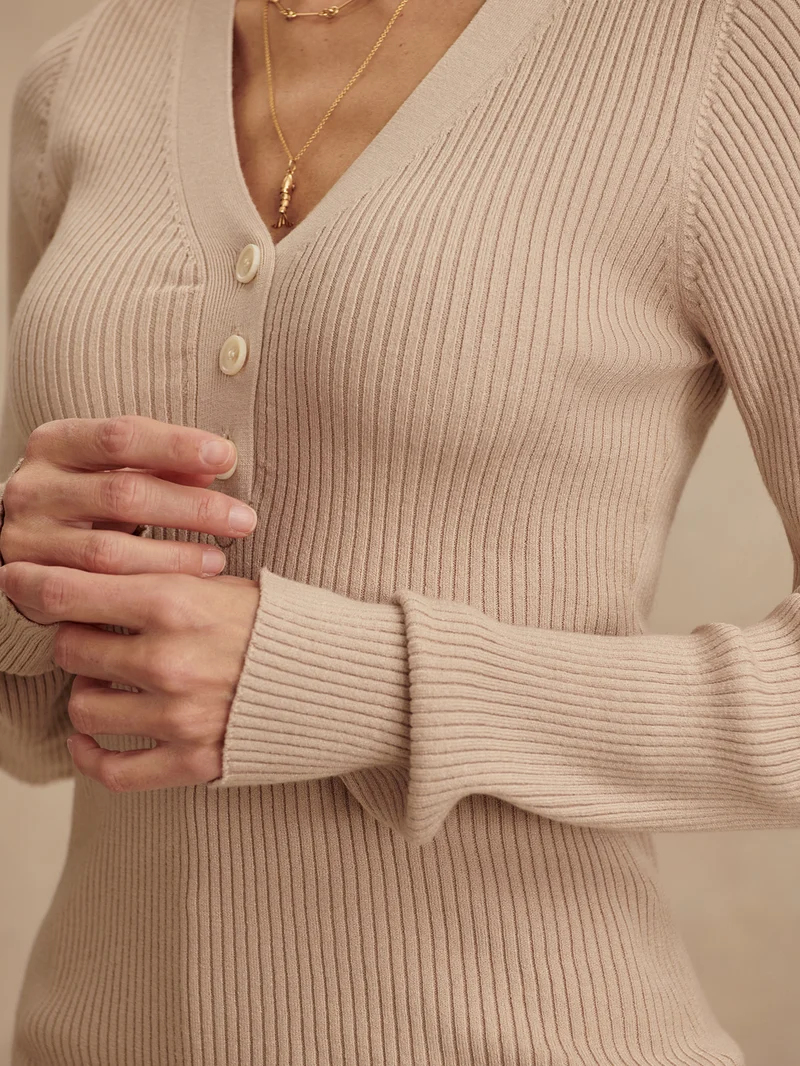 Blanca V-Neck Rib Knit Top