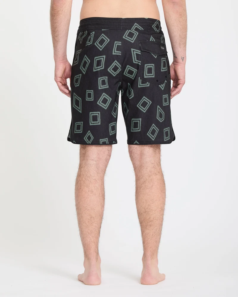 Contact Scallop Stoney 19" Boardshorts - Black