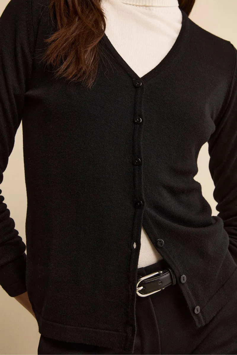Cardigan in Lana Merino con Scollo a V - NERO