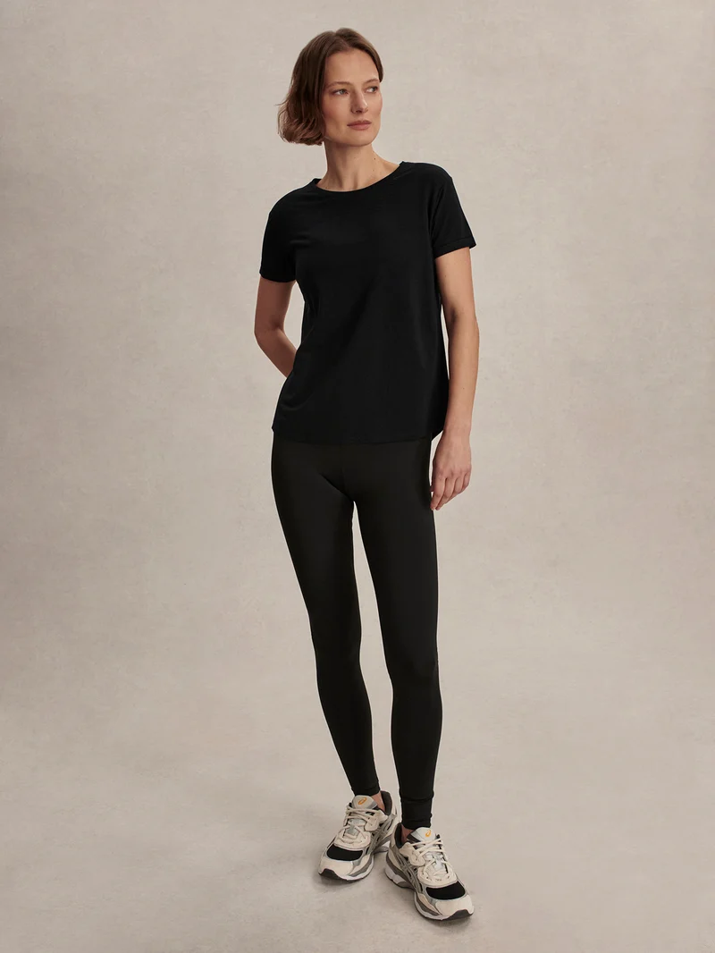 Saskia Seamless Longline Tee