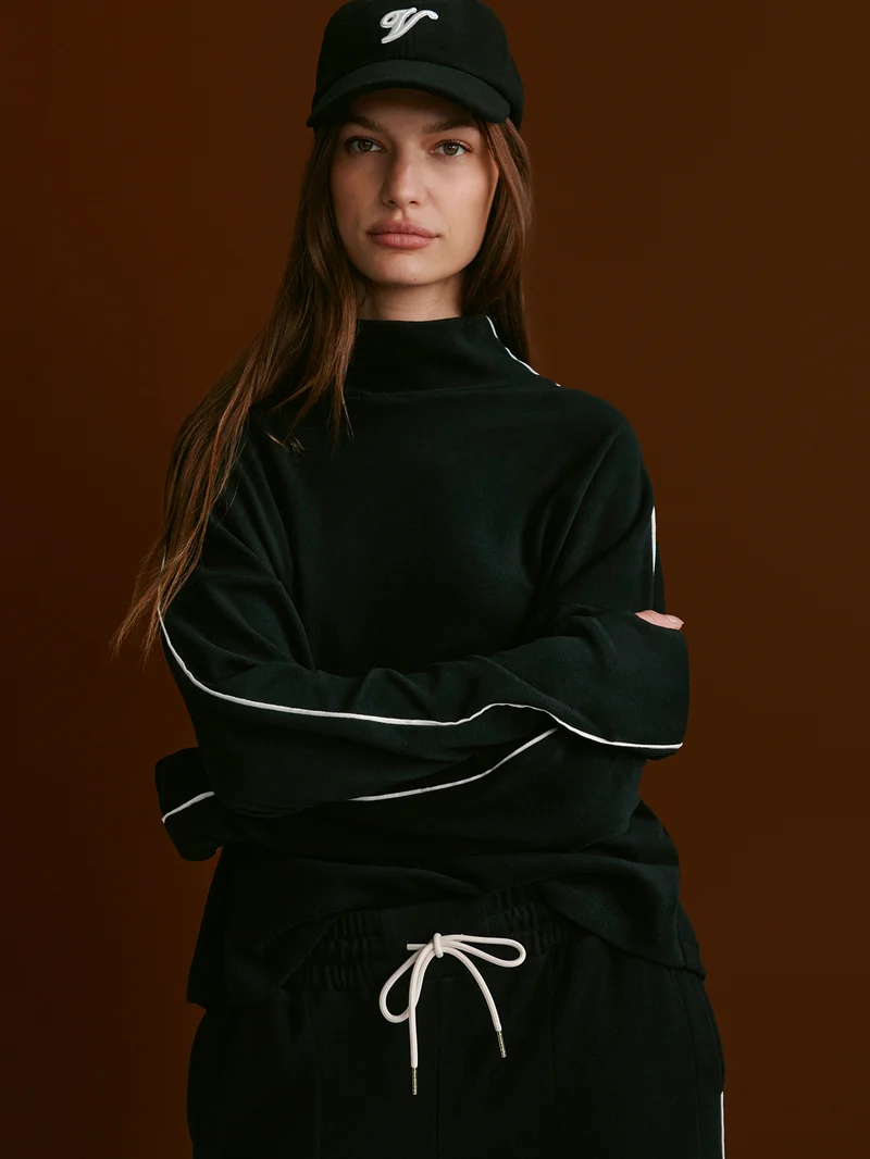 Rona High-Neck Active Sweat
