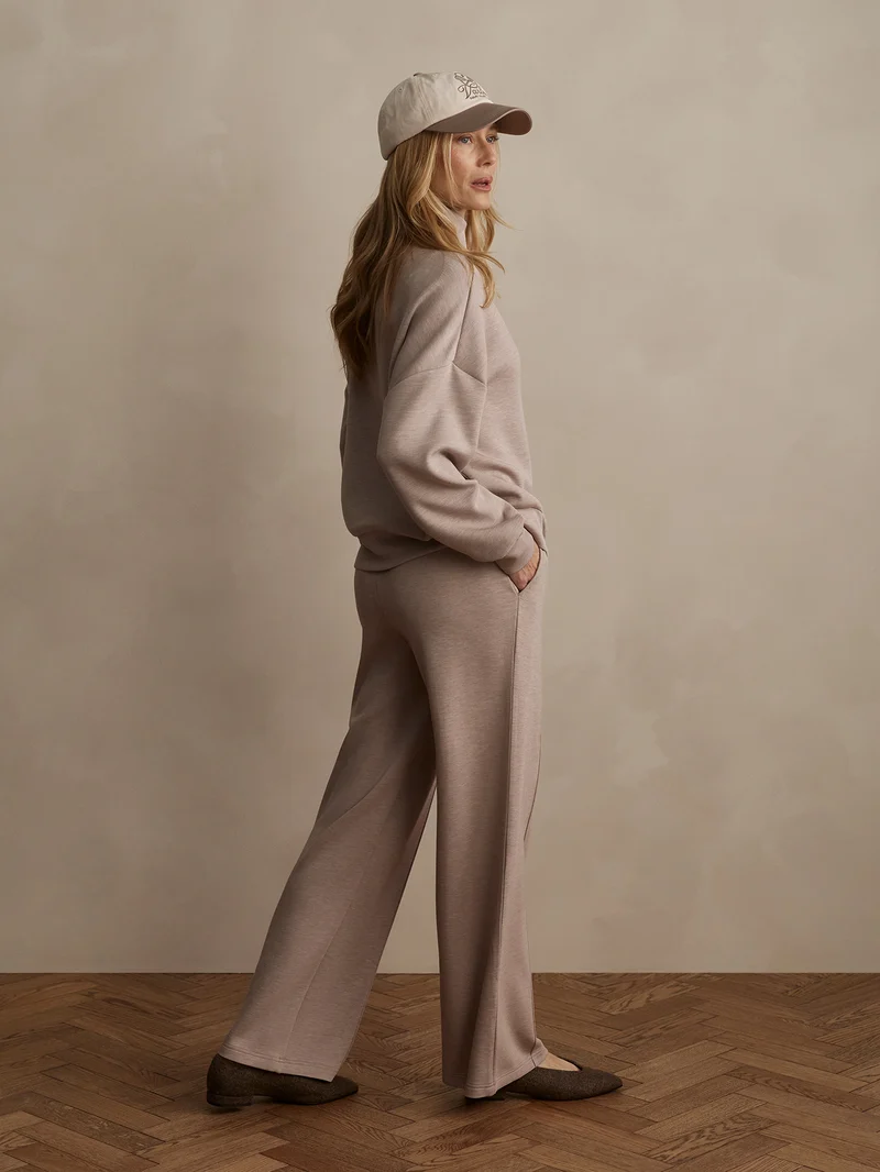 The Wide Leg Pant 32