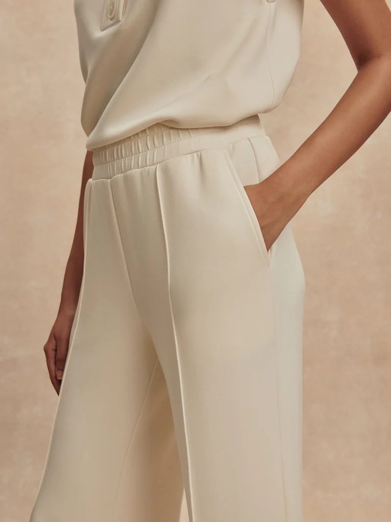 The Wide Leg Pant 32