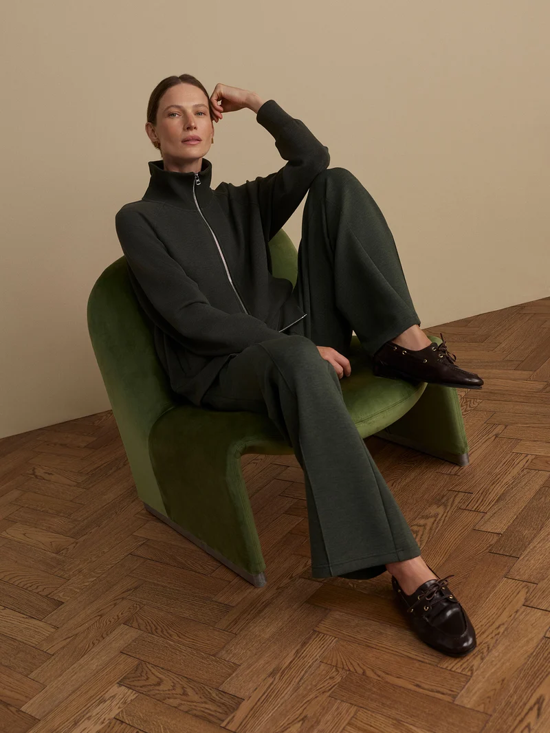 The Wide Leg Pant 32