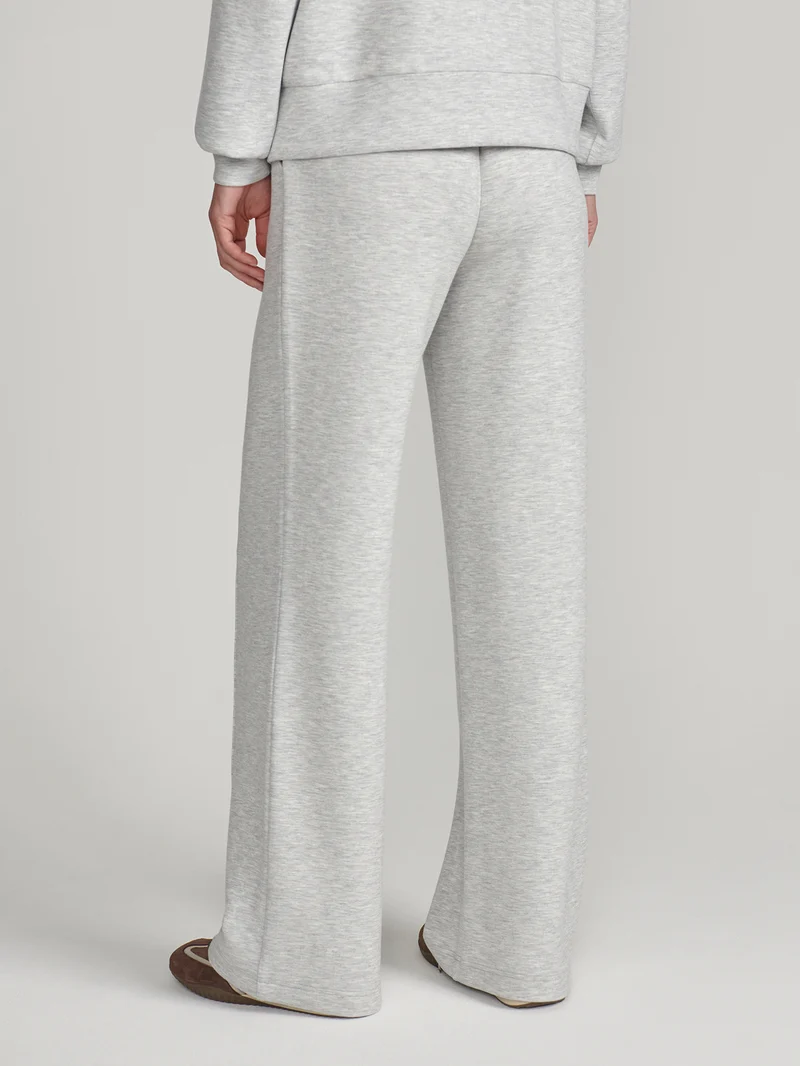 The Wide Leg Pant 32