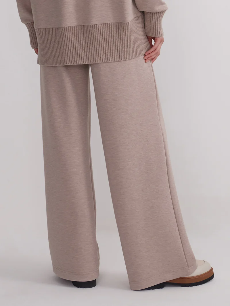 The Extra Wide Leg Pant 32