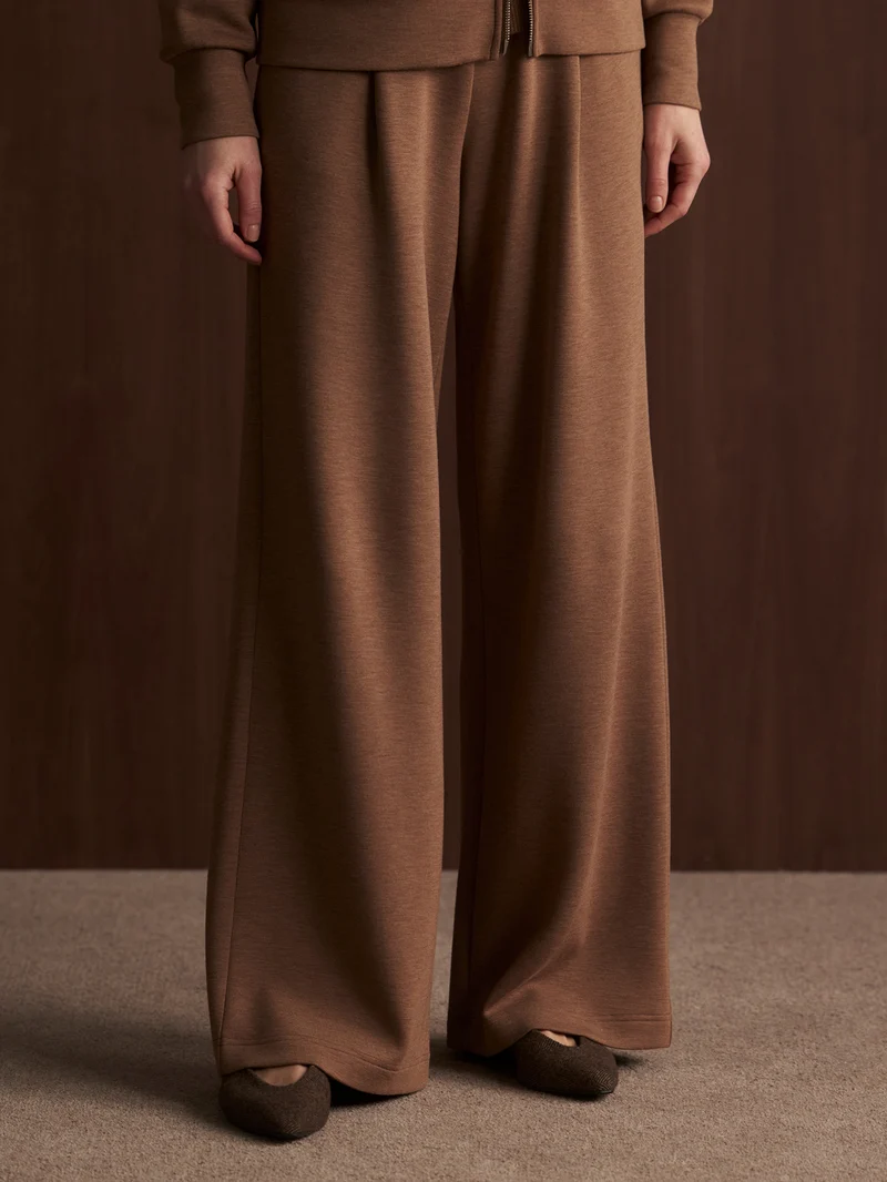 The Extra Wide Leg Pant 32