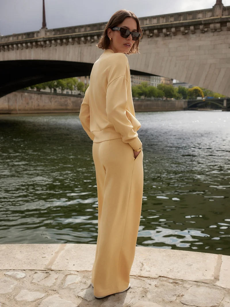 The Extra Wide Leg Pant 32