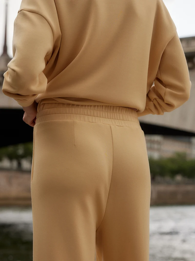 The Extra Wide Leg Pant 32