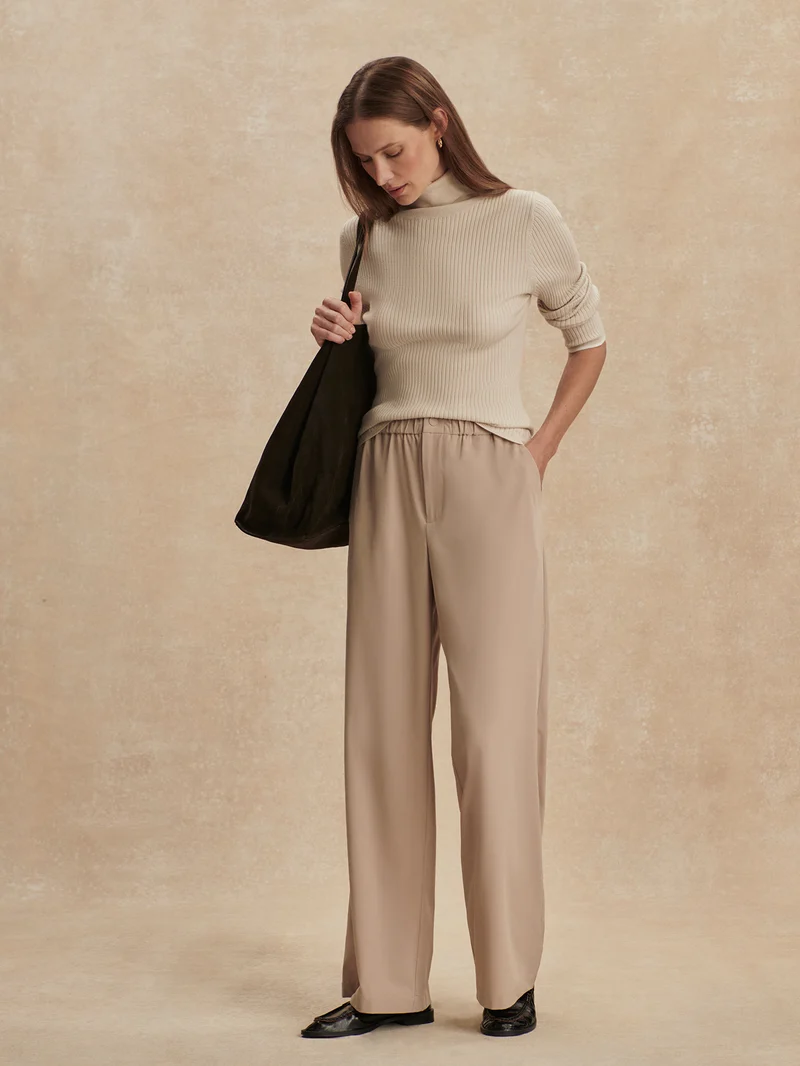 Lightweight Stretch Wide Leg Travel Pant Long