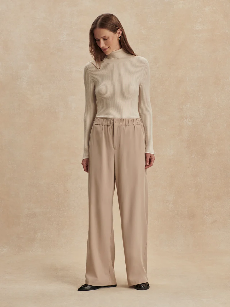 Lightweight Stretch Wide Leg Travel Pant Long