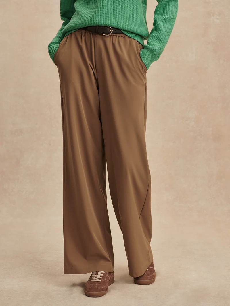 Lightweight Stretch Wide Leg Travel Pant Long