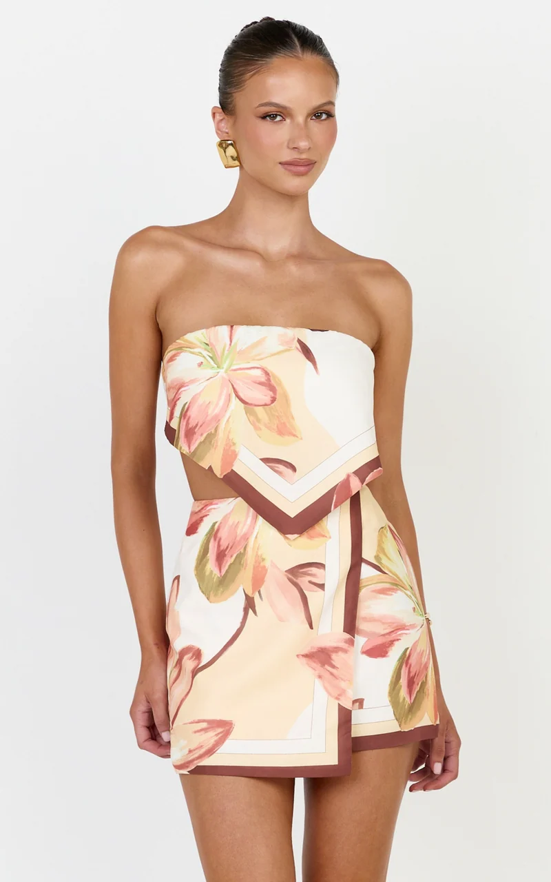 Robyn Top - Bandana Tie Back Top in Yellow Retro Flower Print