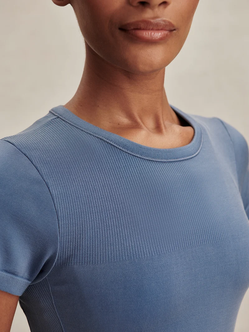Casper Seamless Tee