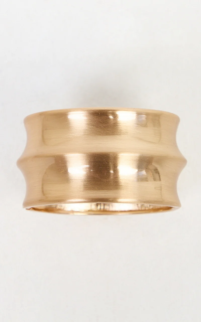 Tayla Bangle - Textured Bangle in Gold