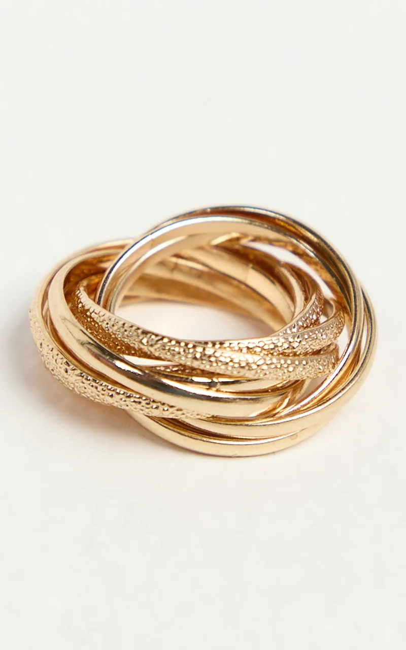 Tricia Ring - Twisted Ring in Gold