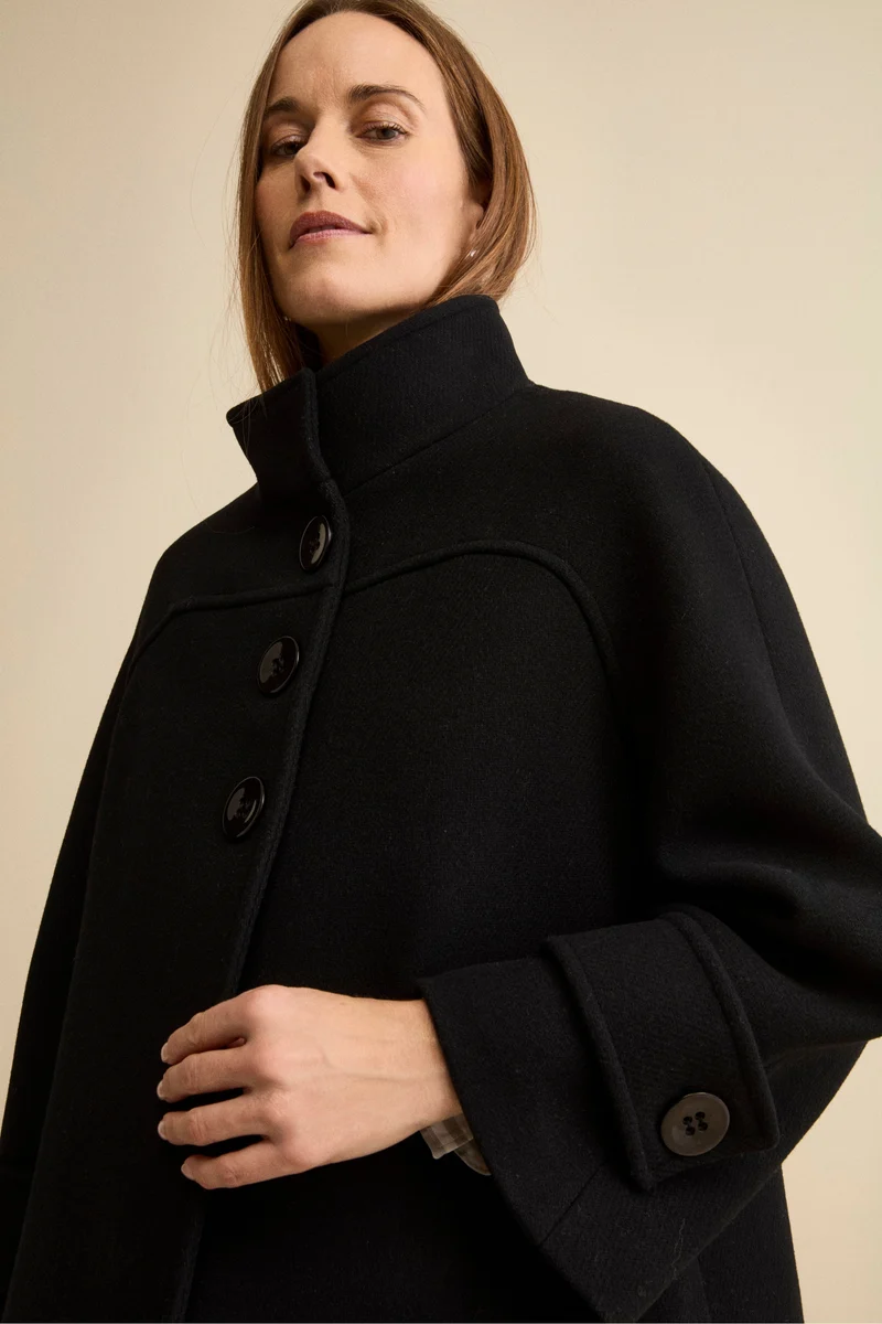 Cappotto Corto in Misto Lana con Maniche a Campana - NERO