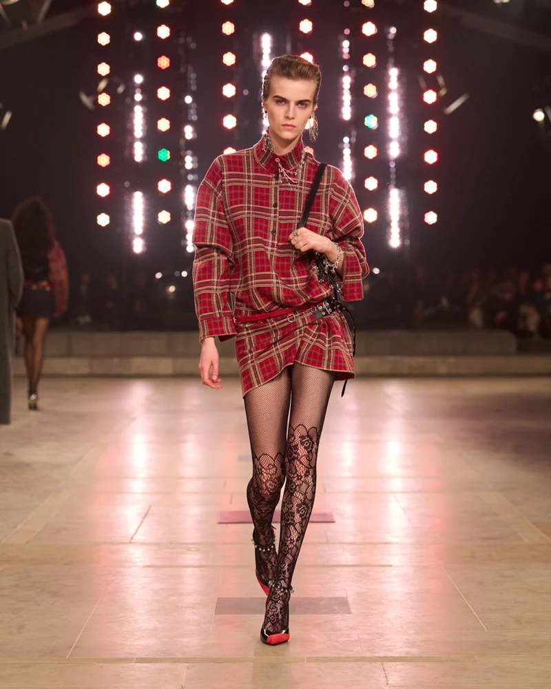 Look 18 [FW25]