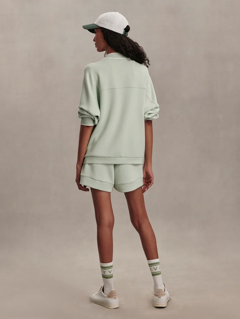 Barnes High Rise Short 4.5