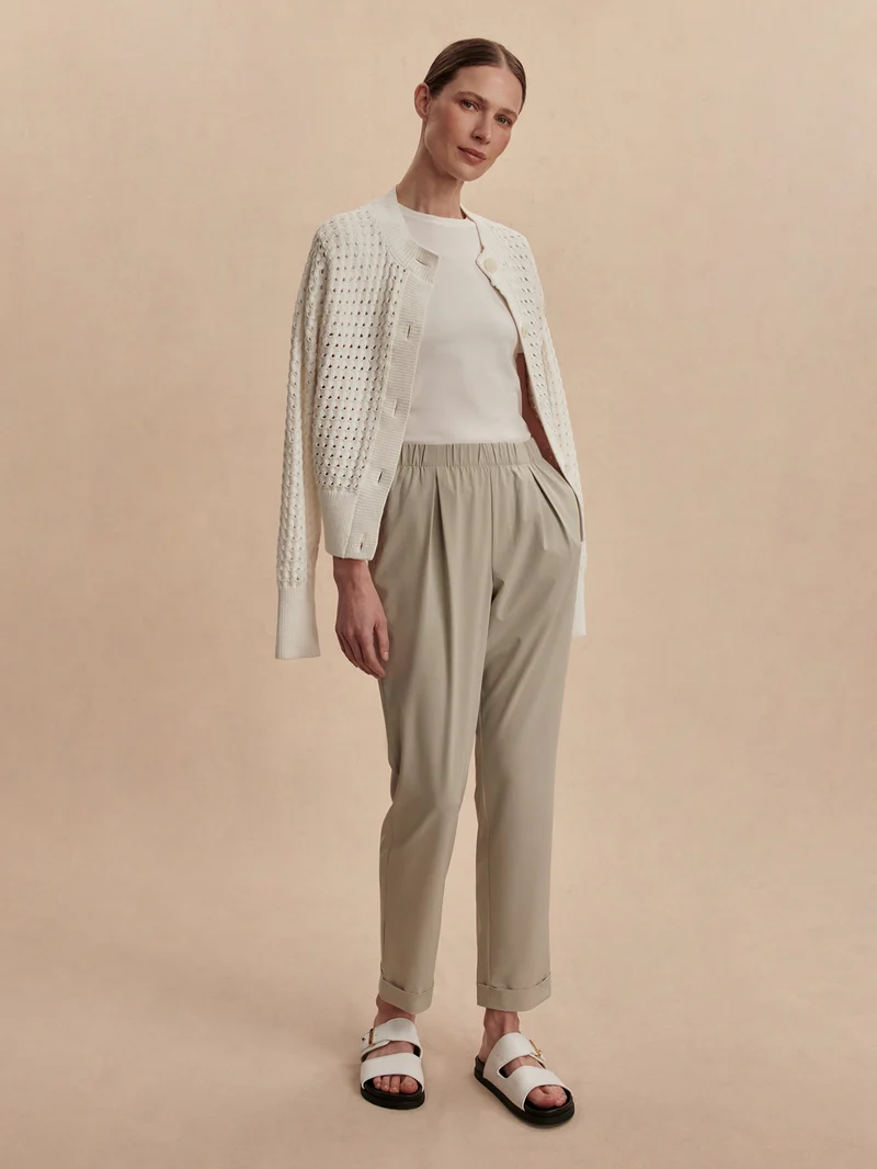 Lightweight Stretch Pleated Travel Pant Regular