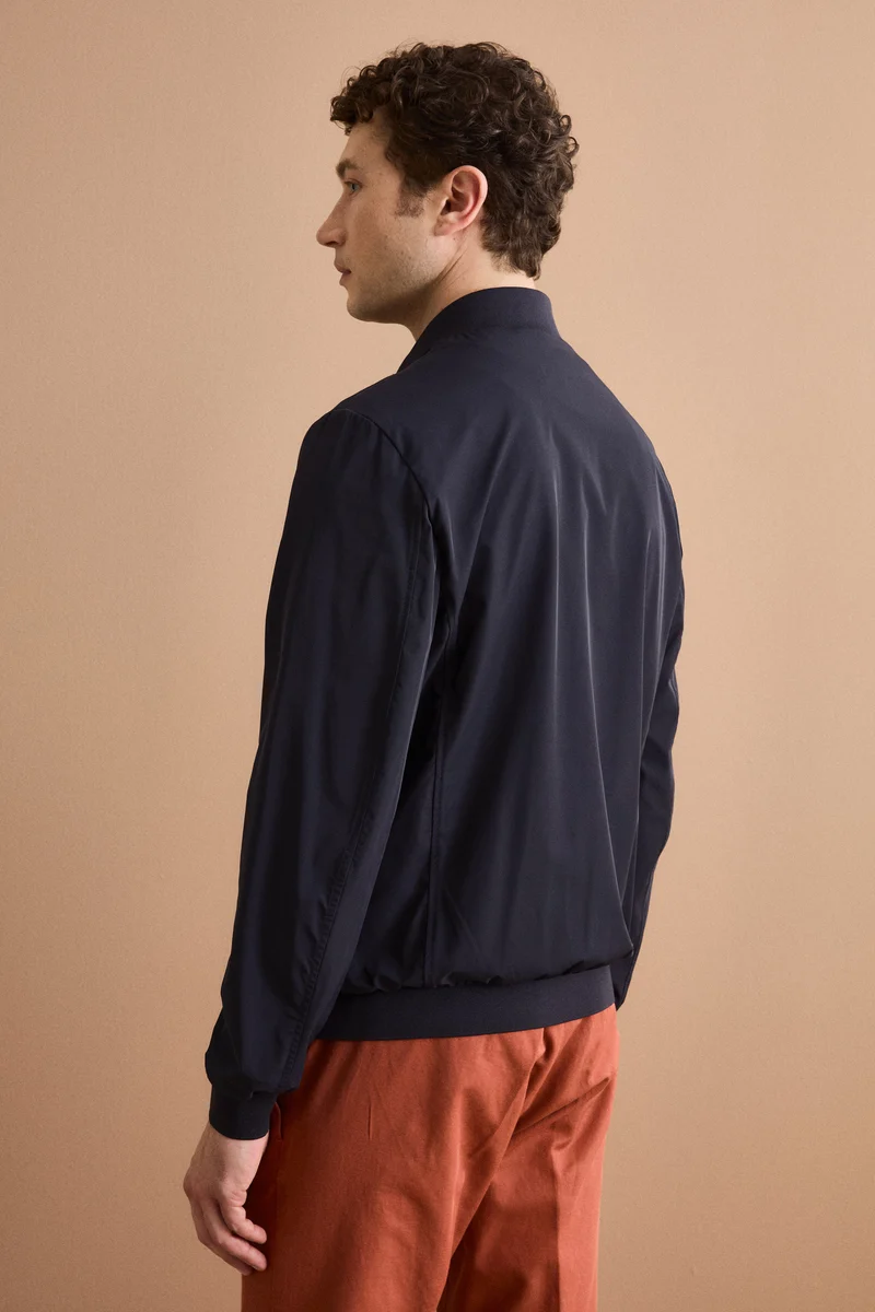 Giubbotto Leggero con Bordi in Maglia - BLU