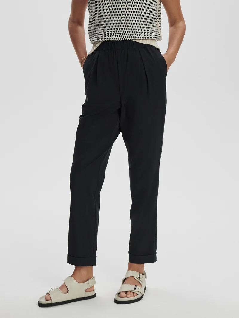 Lightweight Stretch Pleated Travel Pant Long