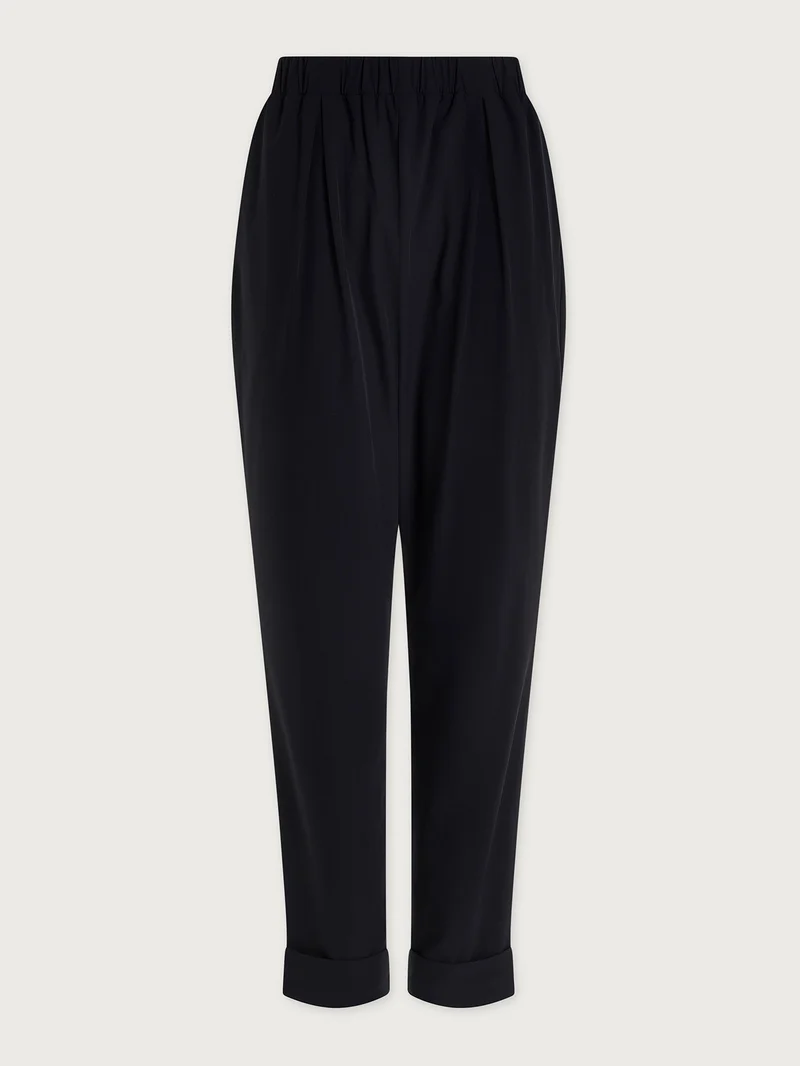 Lightweight Stretch Pleated Travel Pant Long