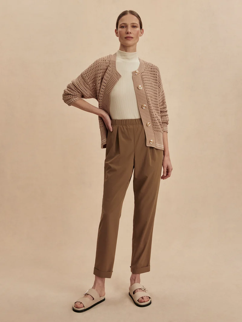 Lightweight Stretch Pleated Travel Pant Long