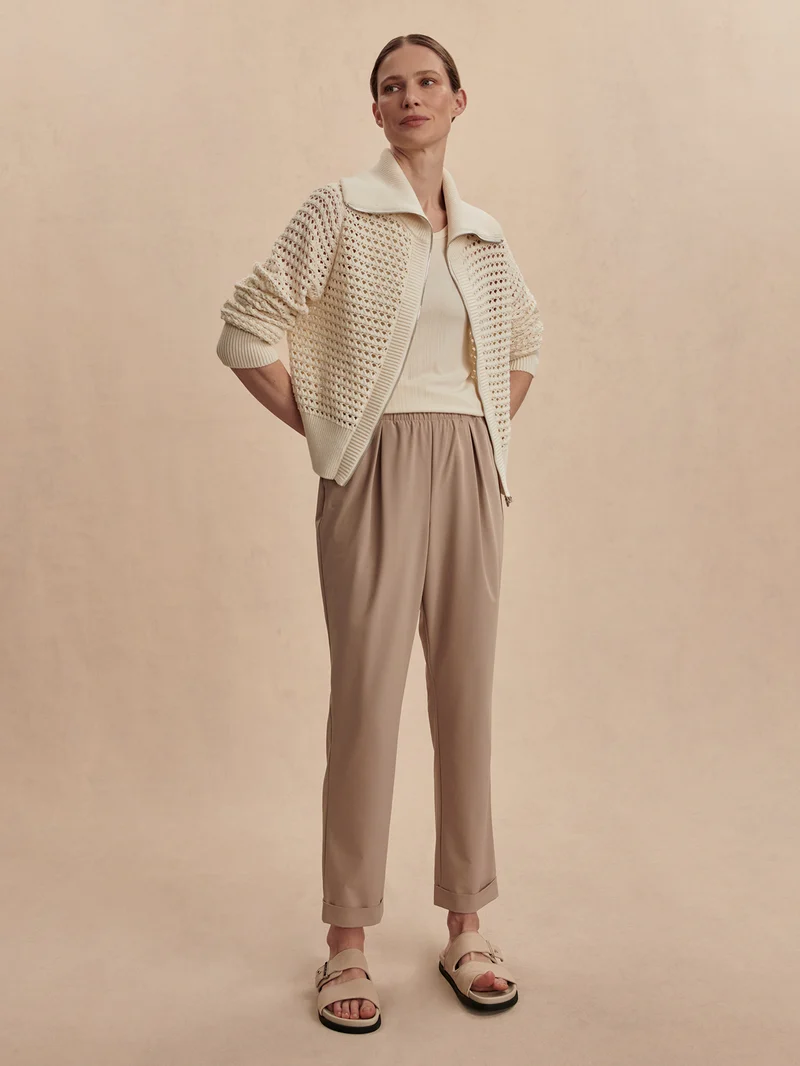 Lightweight Stretch Pleated Travel Pant Long