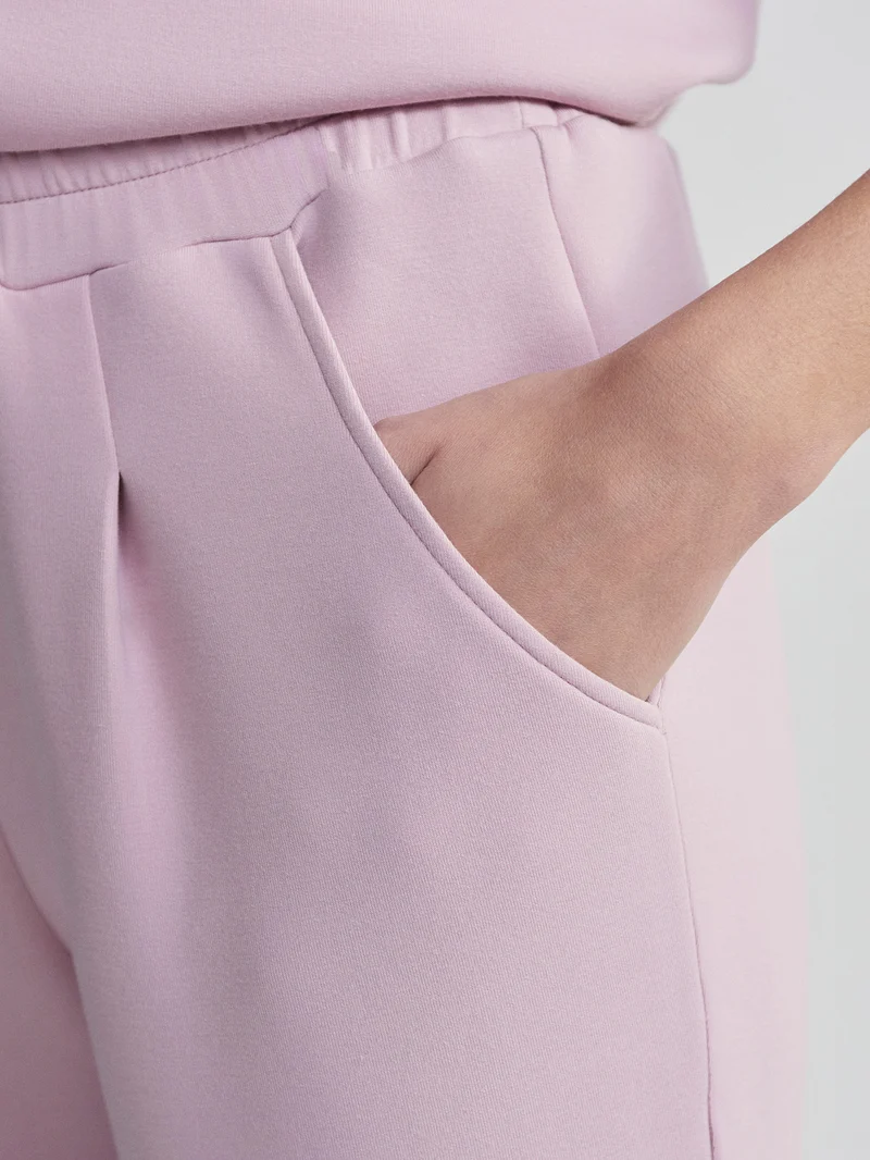 The Rolled Cuff Pant 25