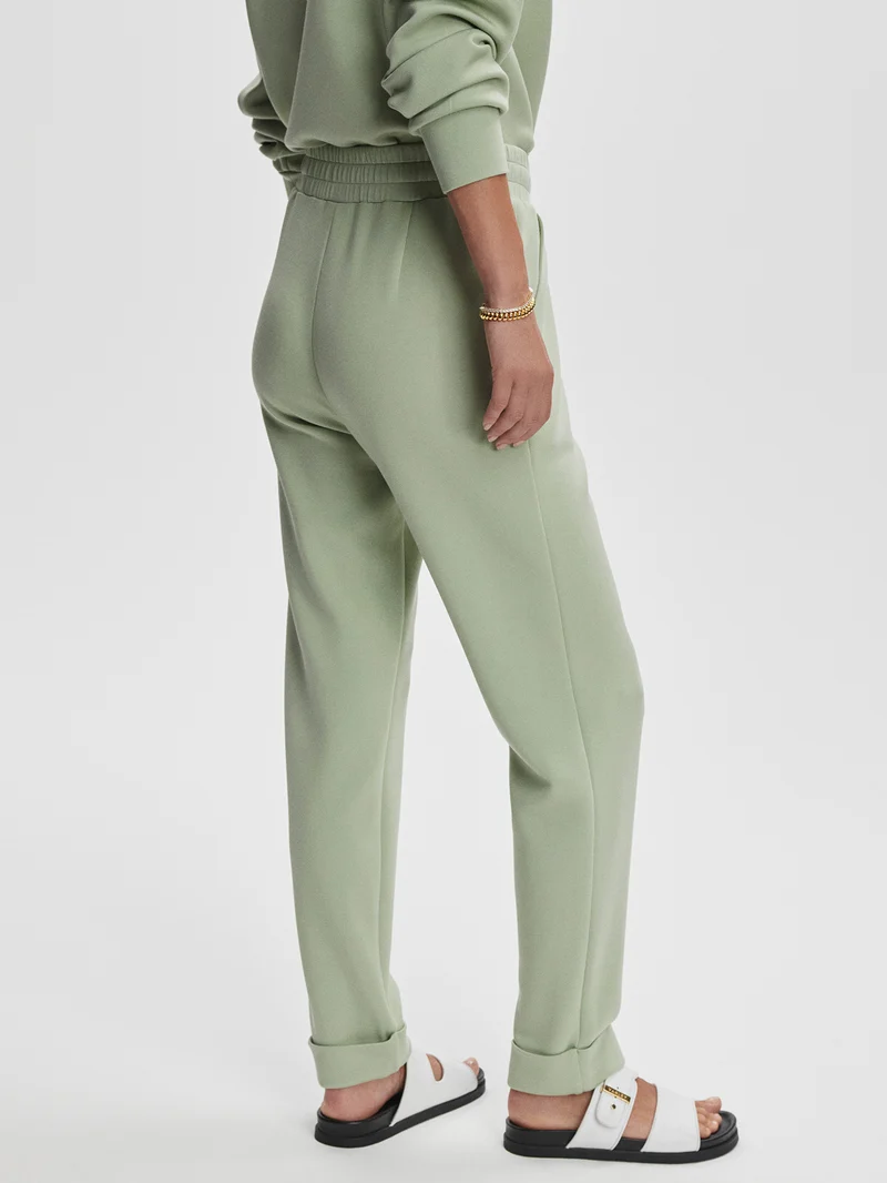 The Rolled Cuff Pant 25